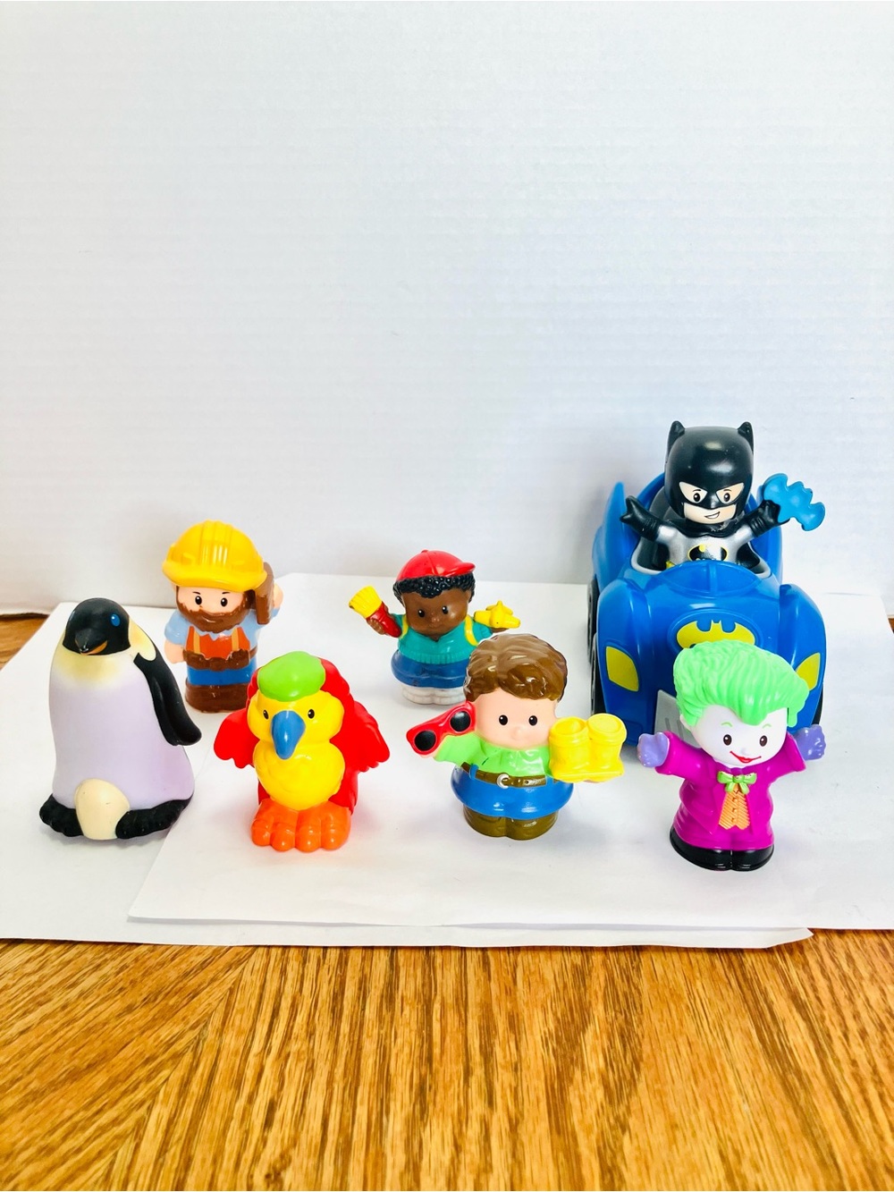 Fisher Price Little People Figures Lot(7) Super Hero Animals & More Read
